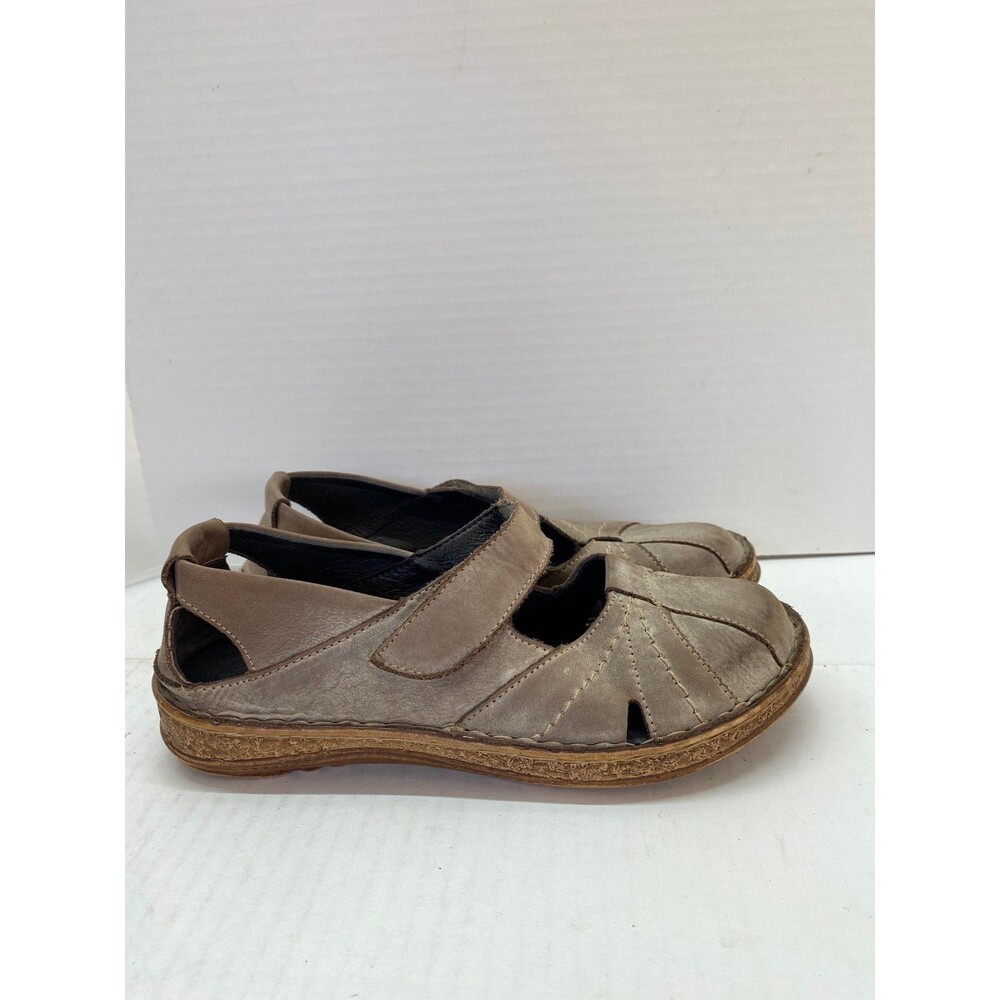 V Italia Genova Slip On Mary Janes Leather Shoes Size 40